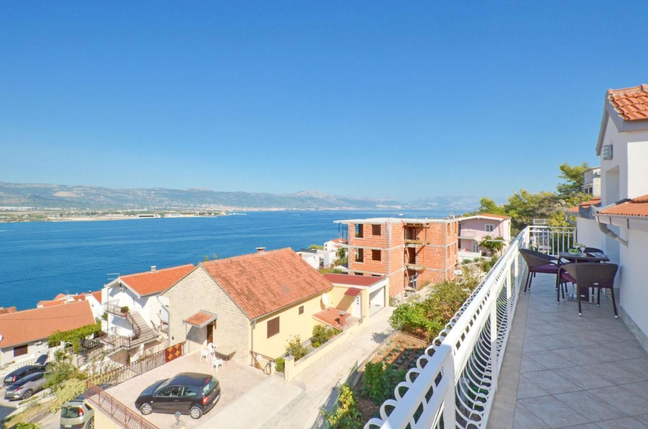 Apartments Pitesa Trogir Exterior foto